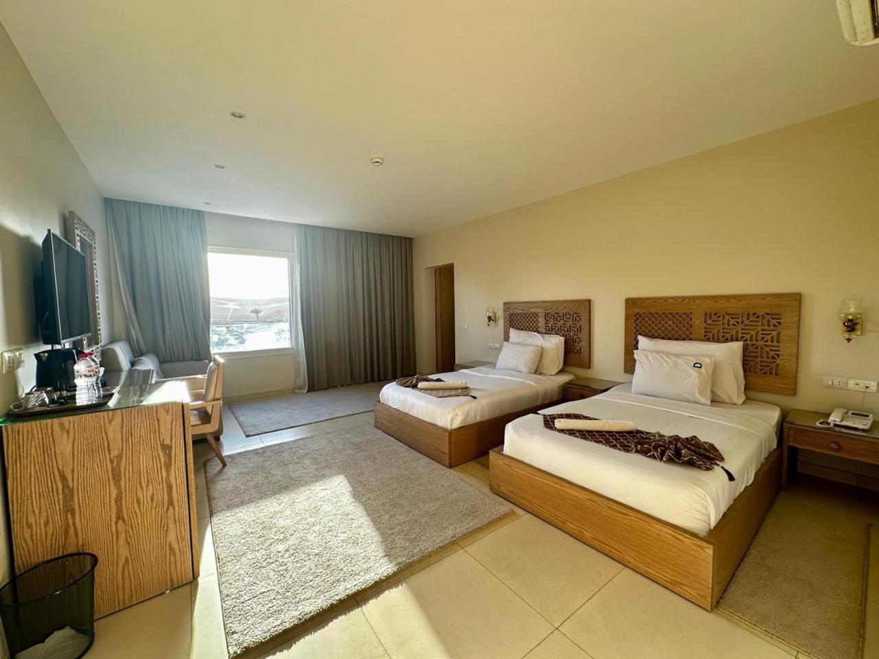 Doudou Pyramids View Hotel Kafret el-Gabal 외부 사진