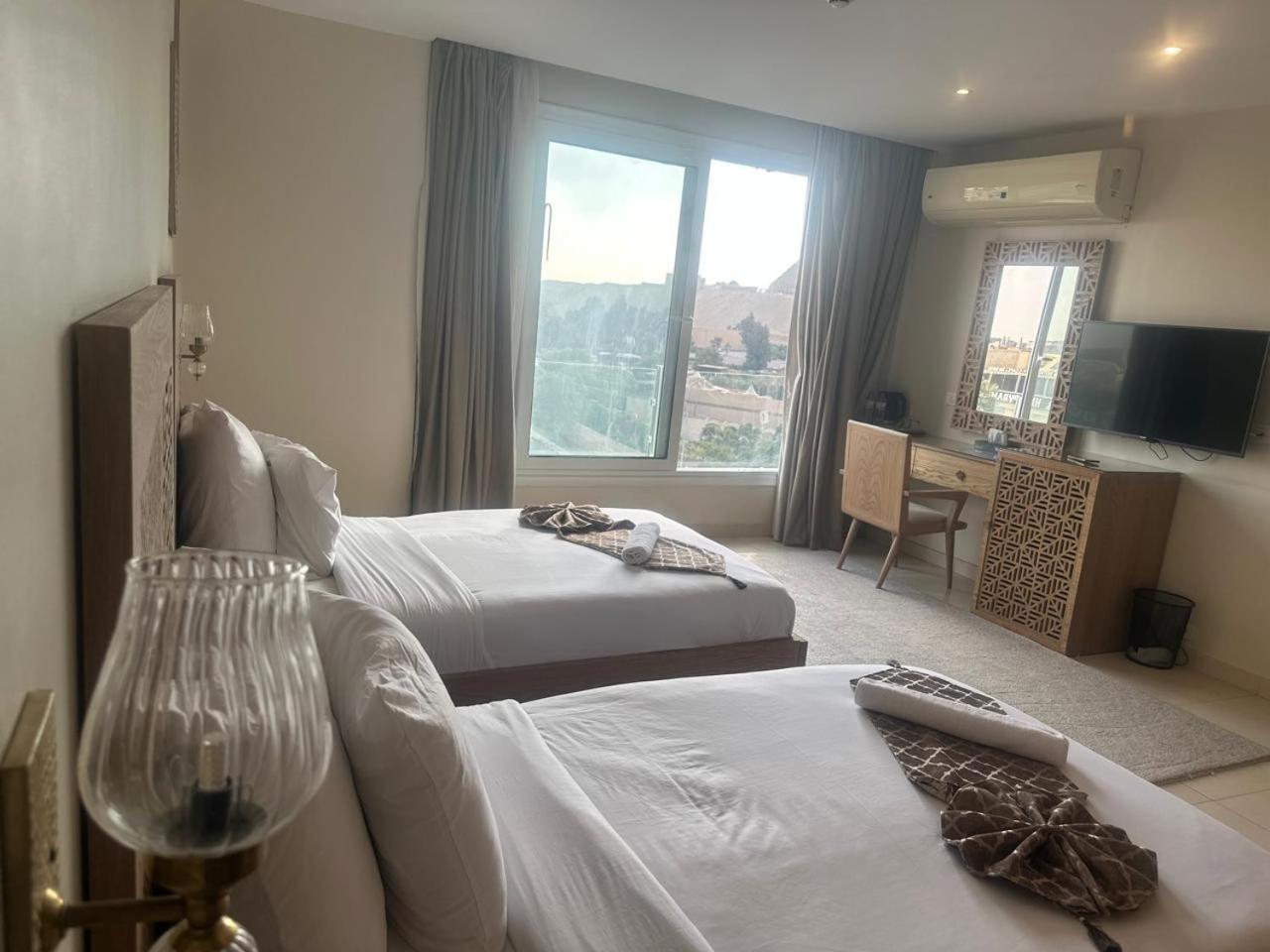 Doudou Pyramids View Hotel Kafret el-Gabal 외부 사진