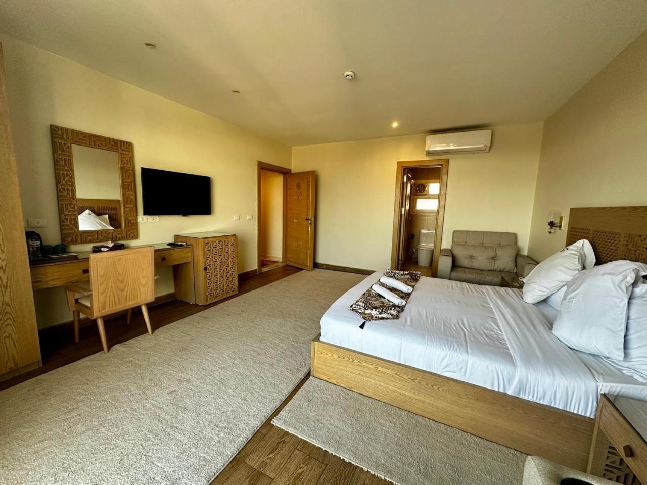 Doudou Pyramids View Hotel Kafret el-Gabal 외부 사진