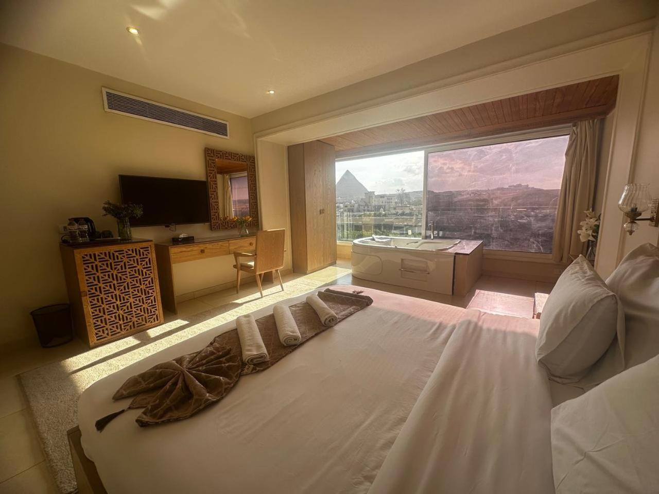 Doudou Pyramids View Hotel Kafret el-Gabal 외부 사진