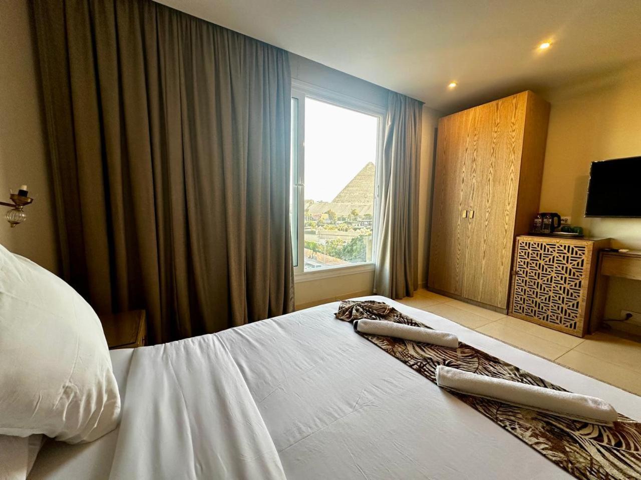 Doudou Pyramids View Hotel Kafret el-Gabal 외부 사진