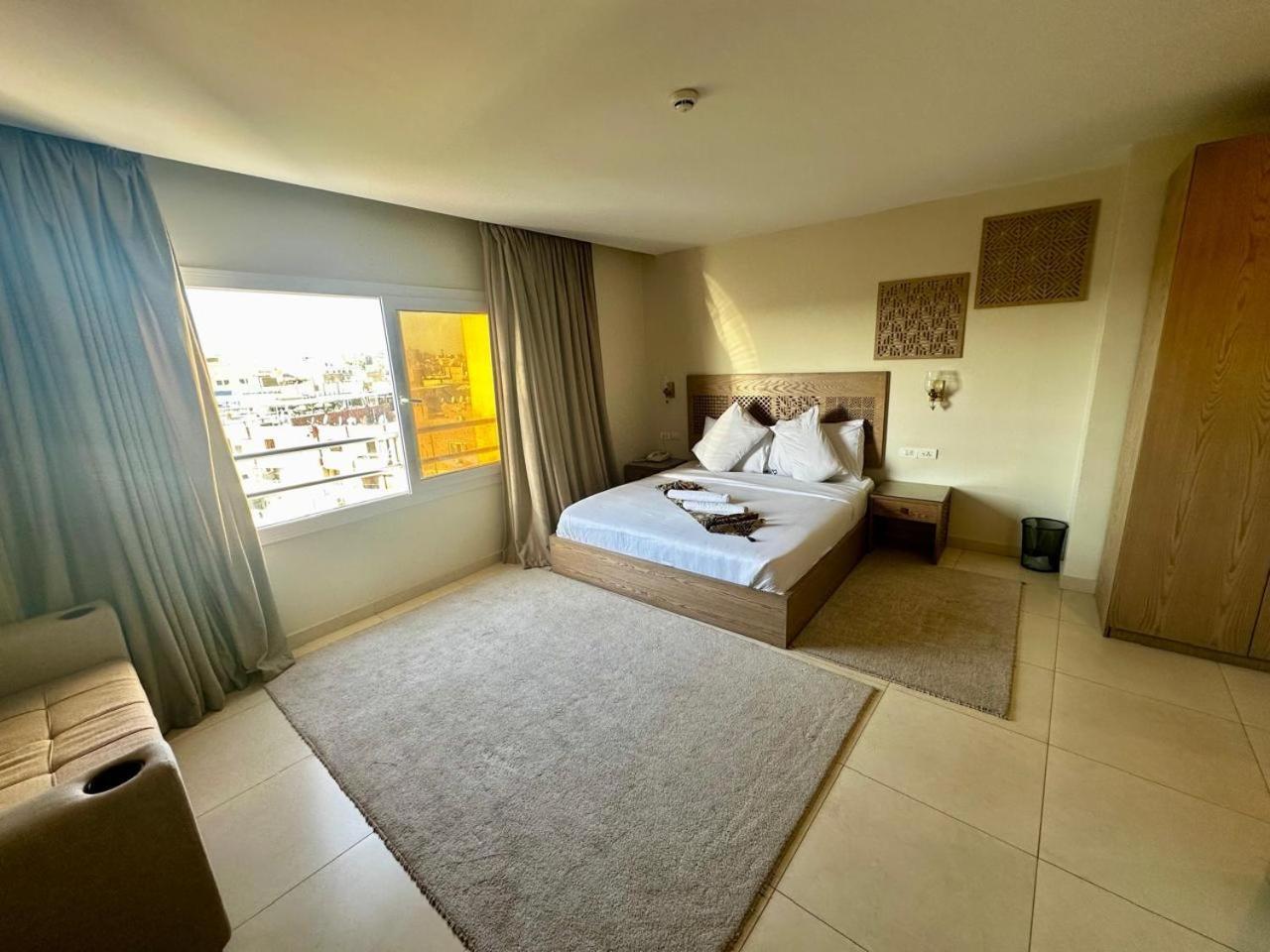 Doudou Pyramids View Hotel Kafret el-Gabal 외부 사진